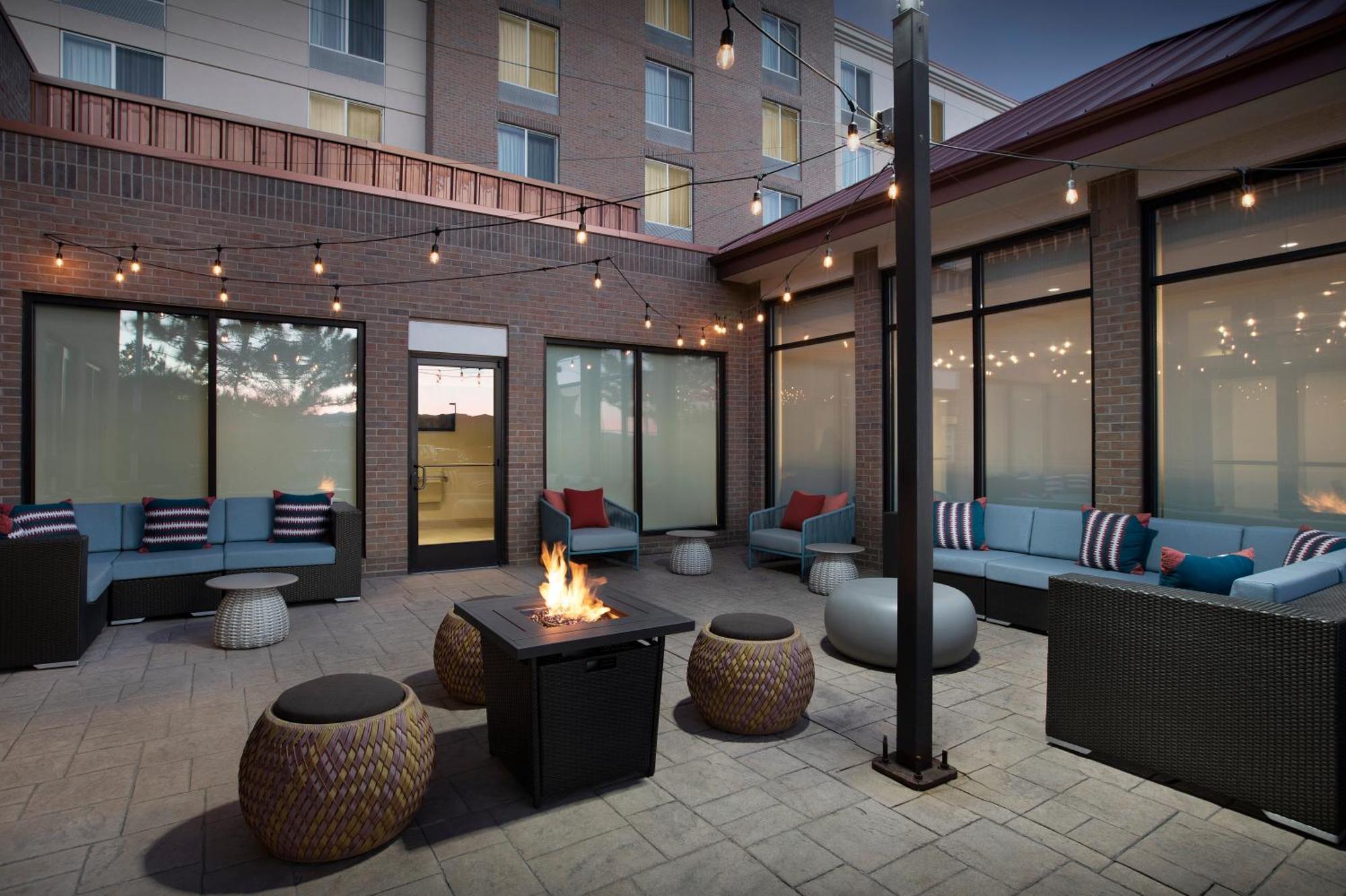 Hilton Garden Inn Denver Highlands Ranch Bagian luar foto