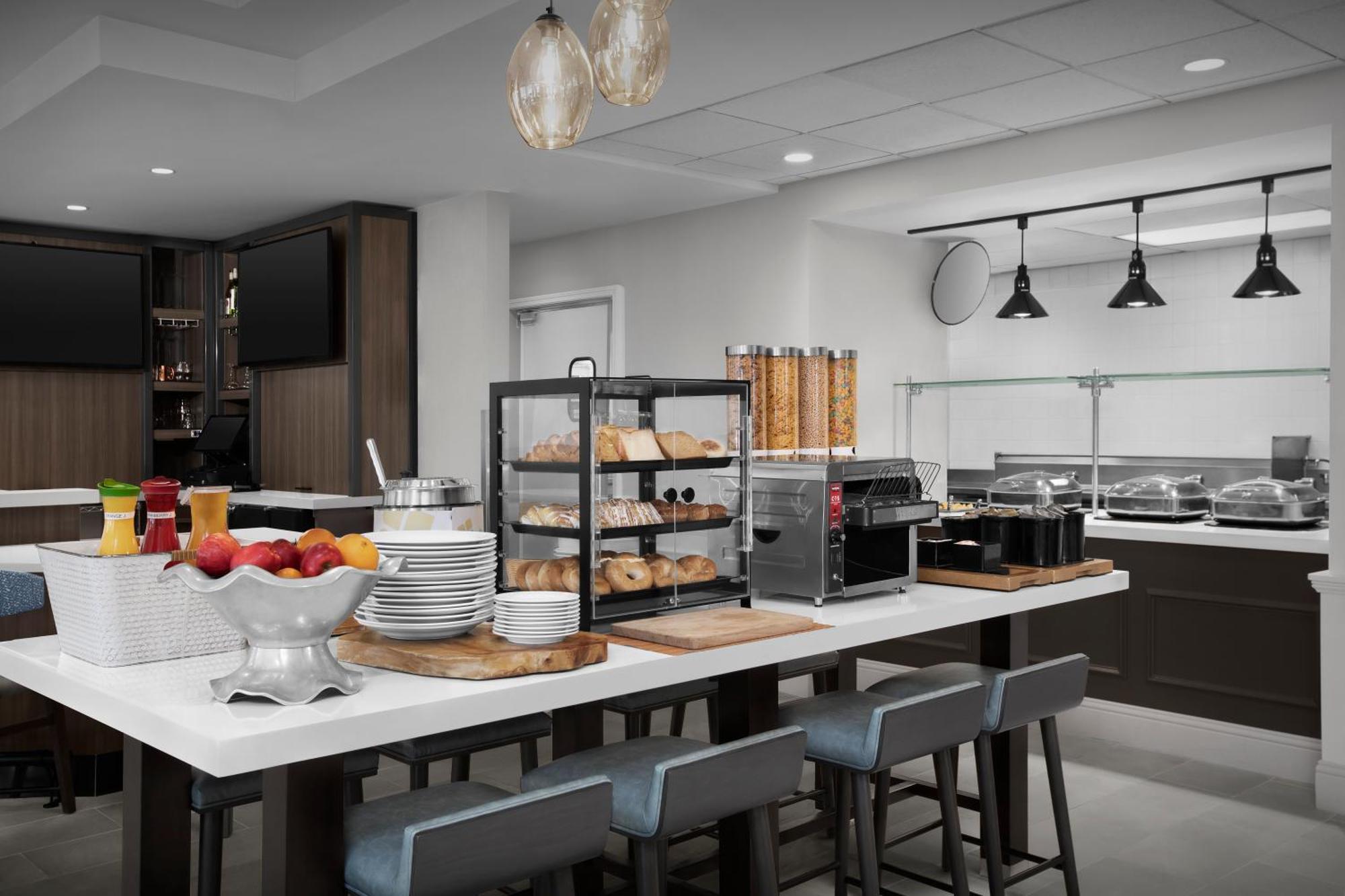 Hilton Garden Inn Denver Highlands Ranch Bagian luar foto